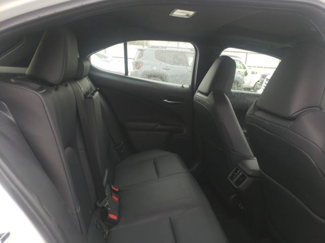 2019 LEXUS UX 200 JTHY3JBH3K2020297
