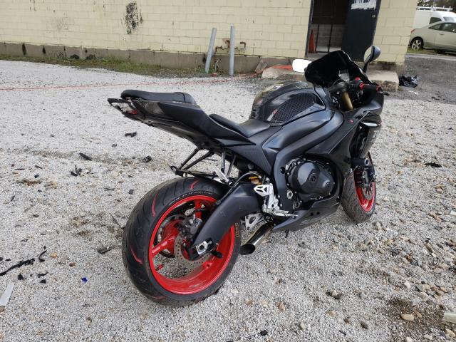 2009 SUZUKI GSX-R1000 JS1GT78A492102537