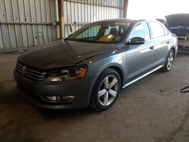 2015 VOLKSWAGEN PASSAT S 1VWAT7A3XFC099816