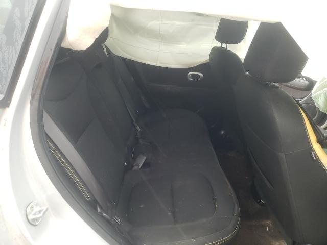 2016 KIA SOUL + KNDJP3A51G7864178