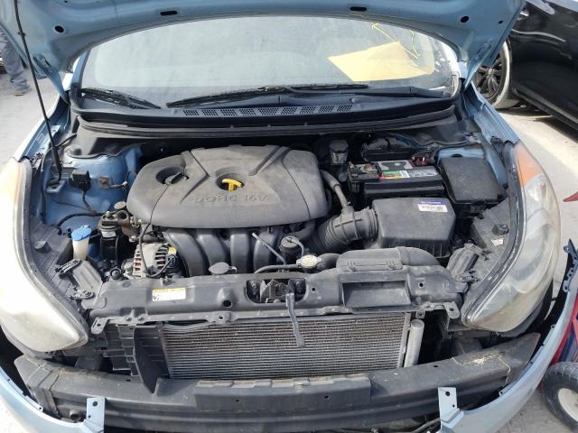 2011 HYUNDAI ELANTRA GL KMHDH4AE0BU091029
