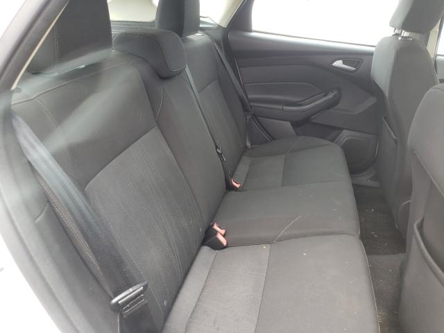 2015 FORD FOCUS SE 1FADP3K22FL233260