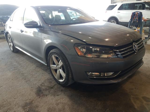 2015 VOLKSWAGEN PASSAT S 1VWAT7A3XFC099816