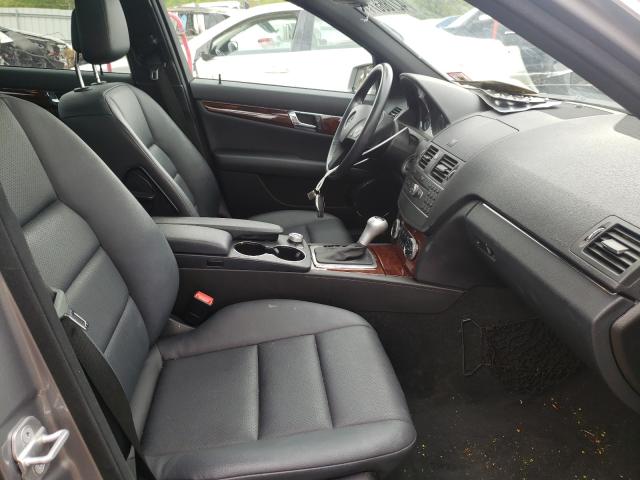2011 MERCEDES-BENZ C 300 WDDGF5EB8BA454018