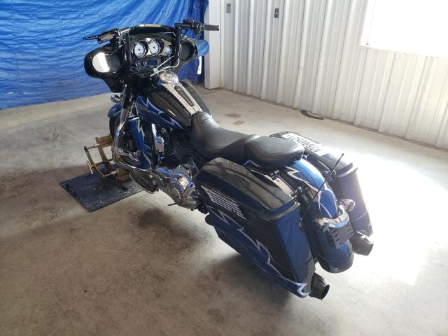 2011 HARLEY-DAVIDSON FLHX 1HD1KBM13BB629934