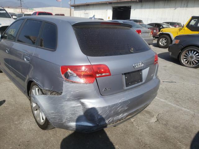 2010 AUDI A3 PREMIUM WAUBEBFM9AA103202