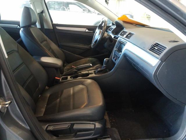 2015 VOLKSWAGEN PASSAT S 1VWAT7A3XFC099816