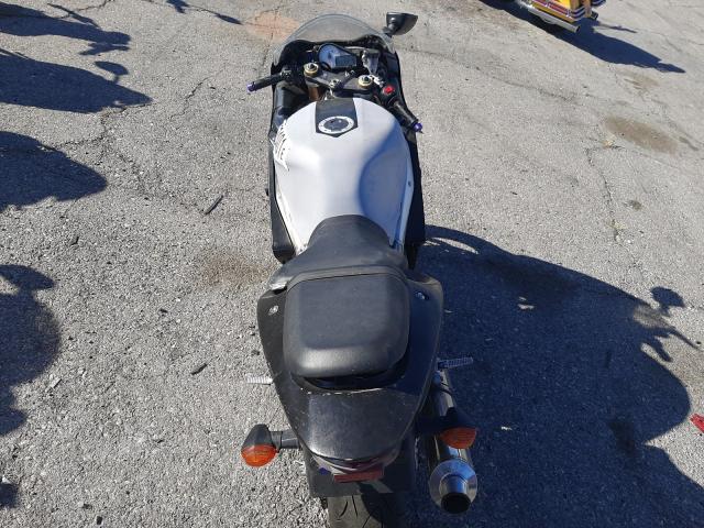 2001 SUZUKI GSX-R1000 JS1GT74A812104768