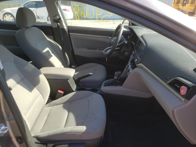 2019 HYUNDAI ELANTRA SE 5NPD84LF5KH403785