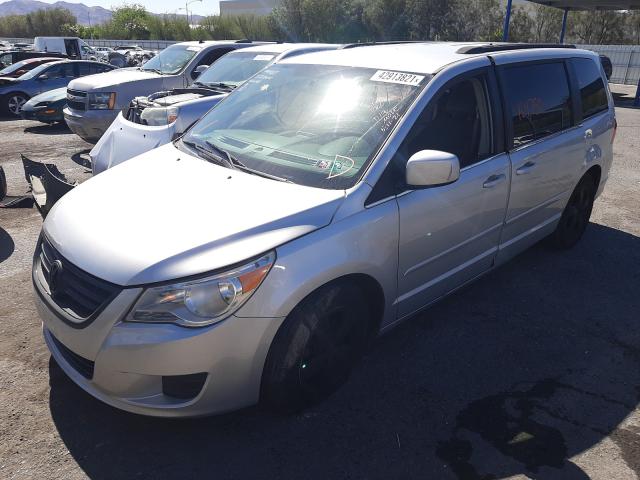 2011 VOLKSWAGEN ROUTAN SE 2V4RW3DG0BR670077