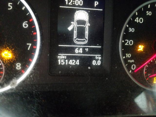 2011 VOLKSWAGEN TIGUAN S WVGAV7AXXBW515982