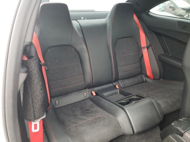 2013 MERCEDES-BENZ C 250 WDDGJ4HB0DF983148