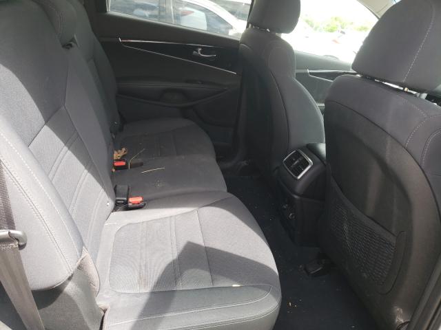 2019 KIA SORENTO LX 5XYPGDA54KG479886