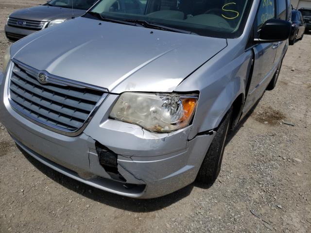 2010 CHRYSLER TOWN & COU 2A4RR4DE4AR162001