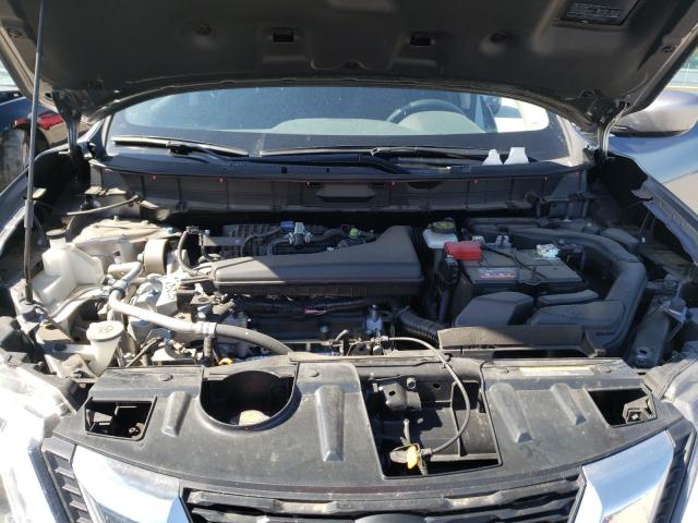 2018 NISSAN ROGUE S KNMAT2MT9JP617210