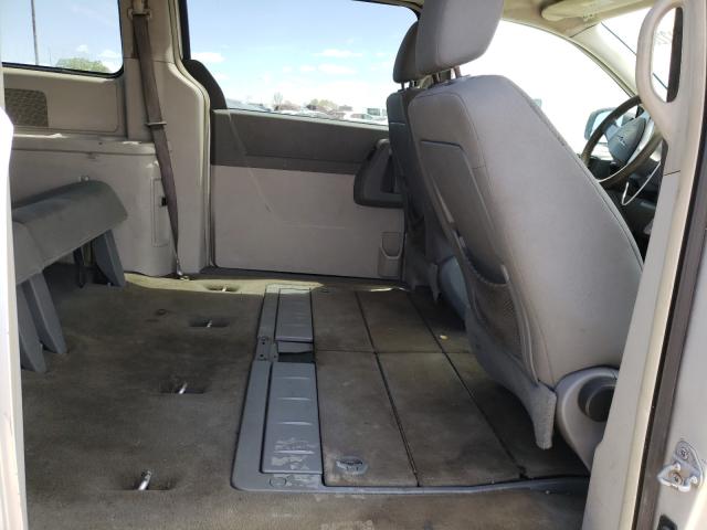 2010 CHRYSLER TOWN & COU 2A4RR4DE4AR162001