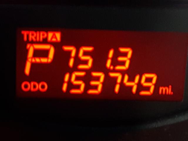 2011 KIA SORENTO BA 5XYKT3A14BG126030