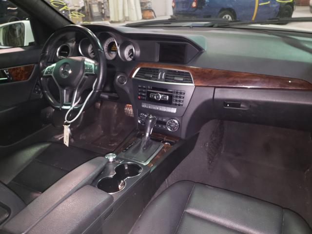 2012 MERCEDES-BENZ C 300 4MAT WDDGF8BB0CF858067