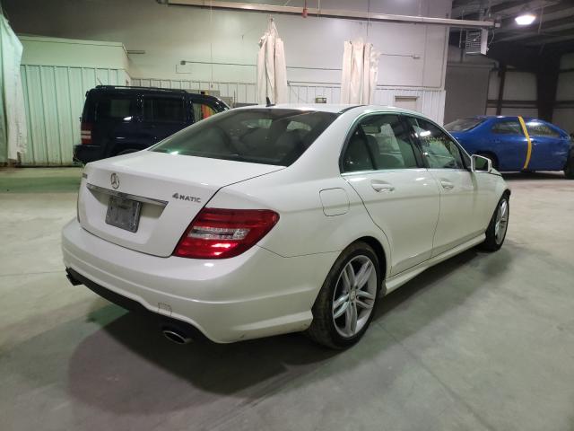 2012 MERCEDES-BENZ C 300 4MAT WDDGF8BB0CF858067