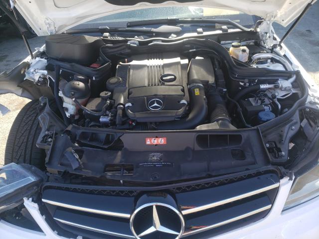 2014 MERCEDES-BENZ C 250 WDDGJ4HB9EG327347
