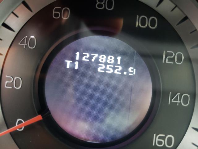 2011 VOLVO XC60 T6 YV4902DZ6B2196235