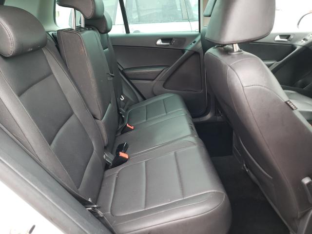 2011 VOLKSWAGEN TIGUAN S WVGAV7AX8BW509596