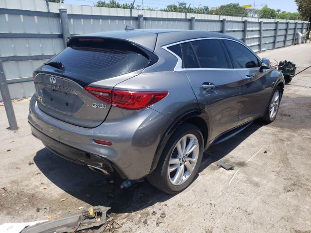 2018 INFINITI QX30 BASE SJKCH5CP2JA056316