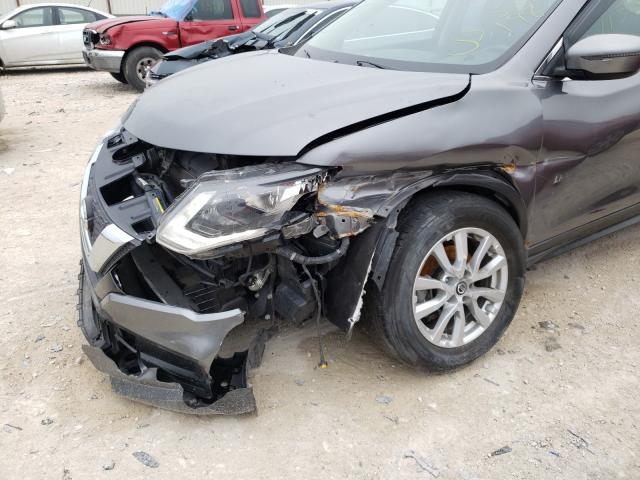 2017 NISSAN ROGUE S KNMAT2MT2HP539198