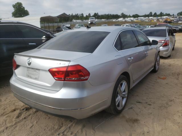 2015 VOLKSWAGEN PASSAT SE 1VWBS7A38FC018867