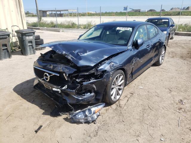2020 VOLVO S60 T5 MOM 7JR102FK1LG040089