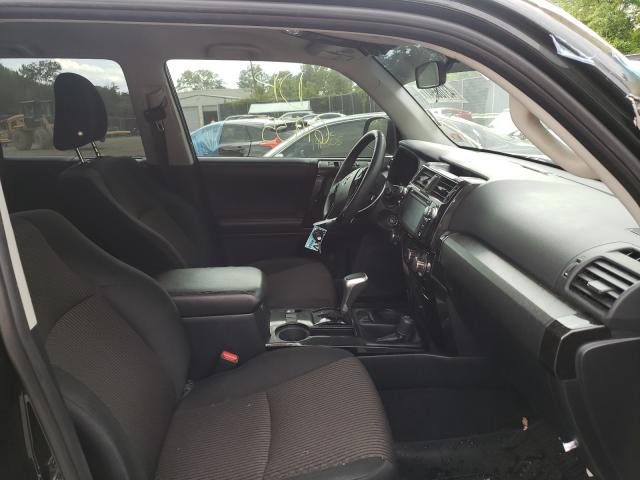 2018 TOYOTA 4RUNNER SR JTEBU5JR0J5581541