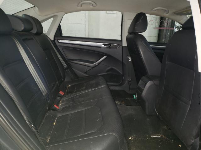 2016 VOLKSWAGEN PASSAT S 1VWAT7A35GC042716