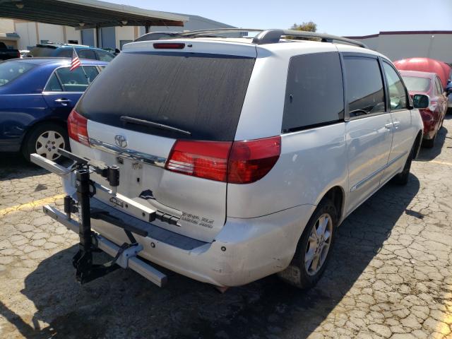 Toyota Sienna 2005 3 3