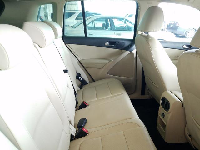 2011 VOLKSWAGEN TIGUAN S WVGAV7AXXBW515982