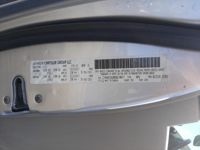 2011 VOLKSWAGEN ROUTAN SE 2V4RW3DG0BR670077