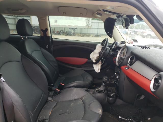 2011 MINI COOPER WMWSU3C57BTX95746