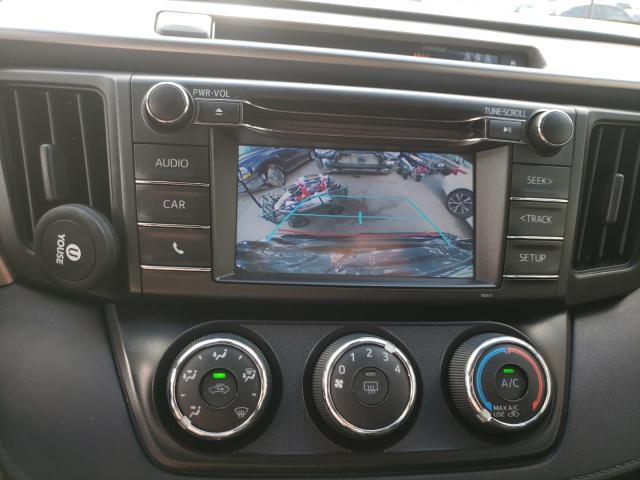 2017 TOYOTA RAV4 LE JTMZFREV2HJ111136