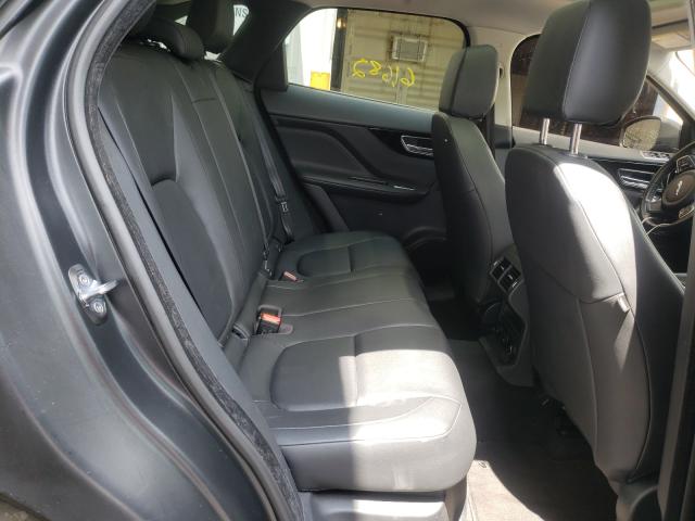 2018 JAGUAR F-PACE PRE SADCJ2GX5JA235356