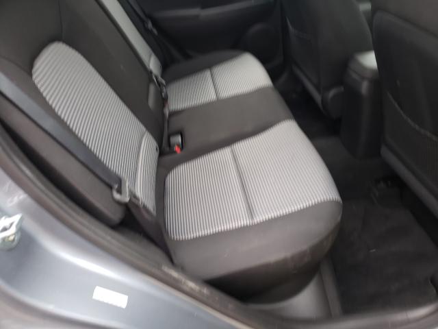 2018 HYUNDAI KONA SE KM8K12AA0JU088482