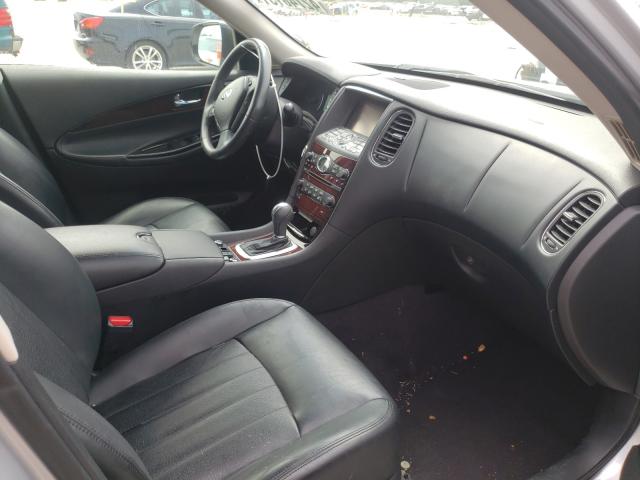 2016 INFINITI QX50 JN1BJ0RP3GM235584