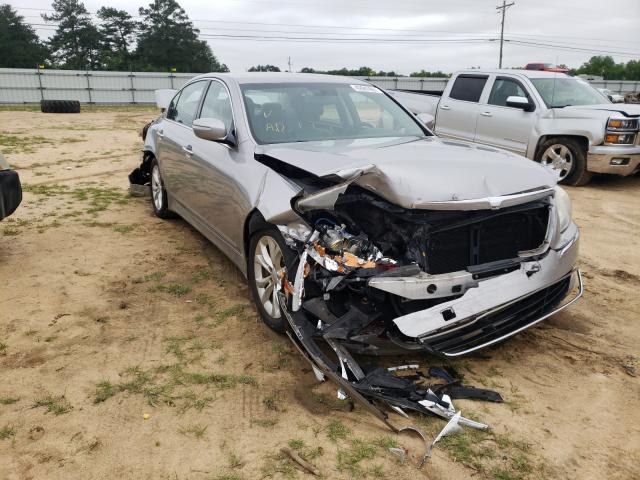 2013 HYUNDAI GENESIS 3. KMHGC4DD7DU249920