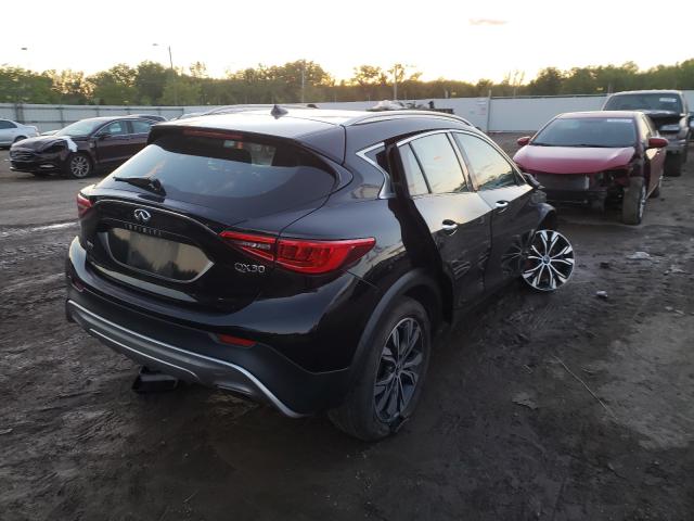 2017 INFINITI QX30 BASE SJKCH5CR7HA034873
