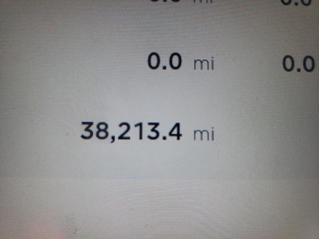2017 TESLA MODEL X 5YJXCBE22HF046115