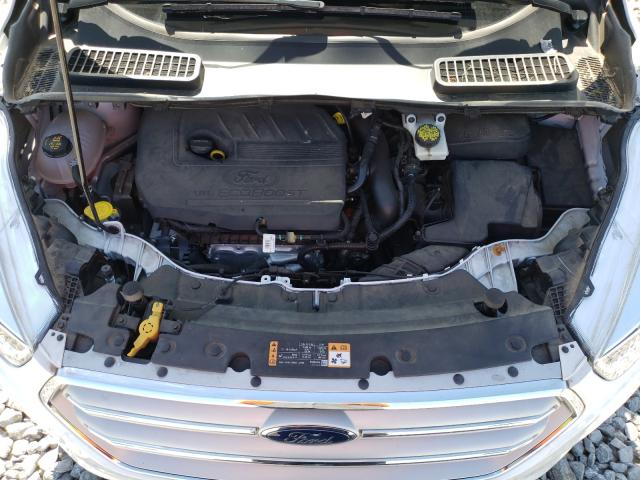 2018 FORD ESCAPE SE 1FMCU9GD6JUC91060