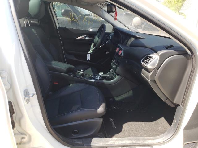 2018 INFINITI QX30 PURE SJKCH5CR6JA042050