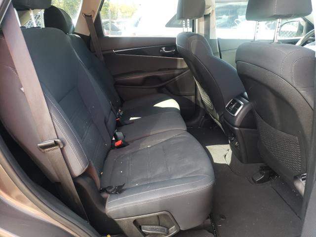 2019 KIA SORENTO LX 5XYPGDA54KG456768