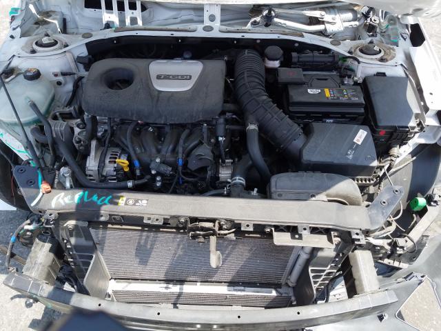 2019 HYUNDAI ELANTRA SP KMHD04LB1KU817085