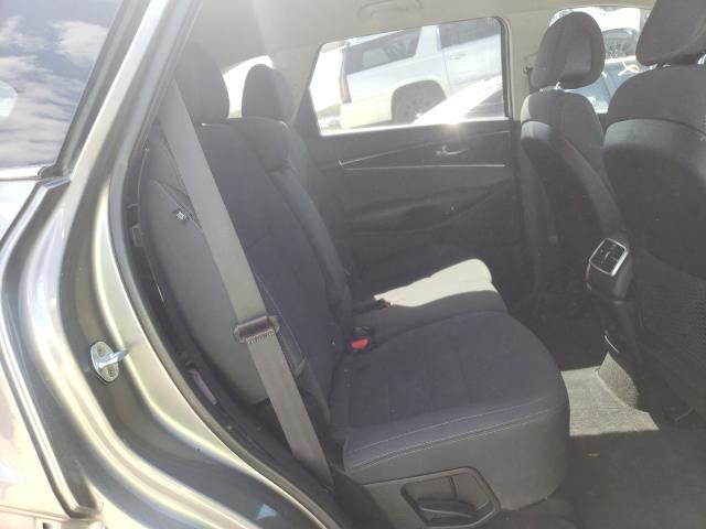 2016 KIA SORENTO LX 5XYPGDA34GG148182