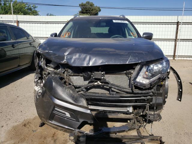 2020 NISSAN ROGUE S KNMAT2MT1LP514396