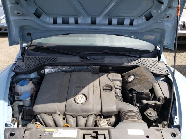 2013 VOLKSWAGEN BEETLE 3VWJX7AT6DM660593